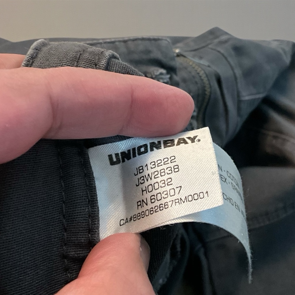 UNIONBAY Gray Cargo-Utility Pants Size 17 Juniors Relaxed Fit - Picture 7 of 9
